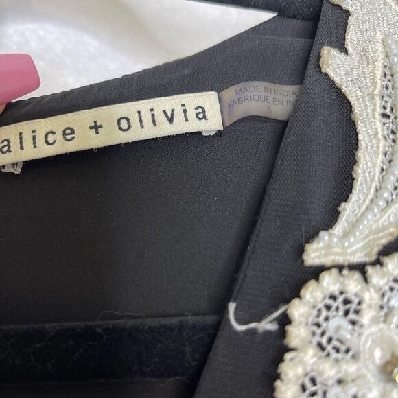 Alice + Olivia Floral Appliqué Sequin Lace Embellished Dress 8 - Picture 7 of 7